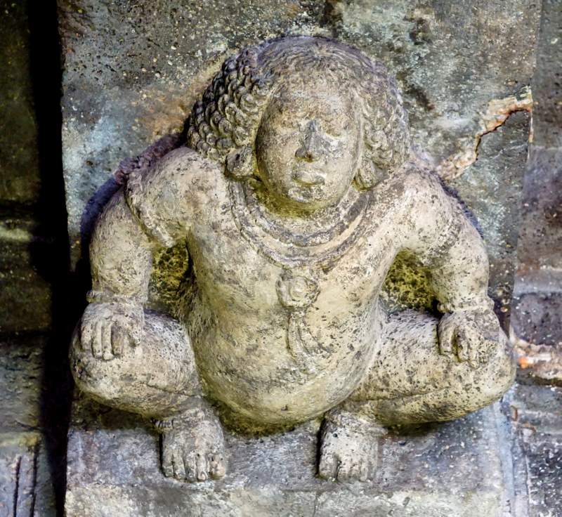 Cave 16, Ceiling Figure