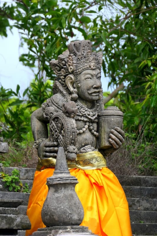 021 Uluwatu Temple Figurine