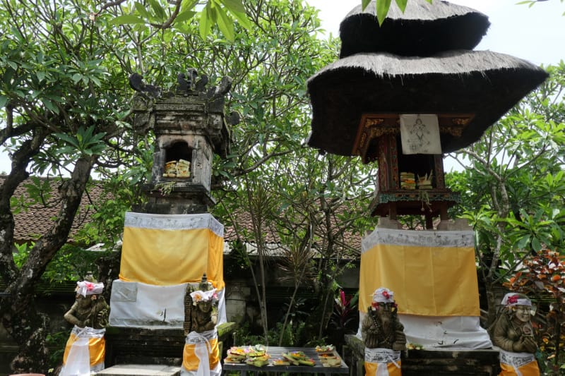 003 Two Shrines