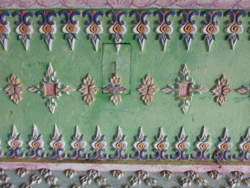Decorations on Chetiya