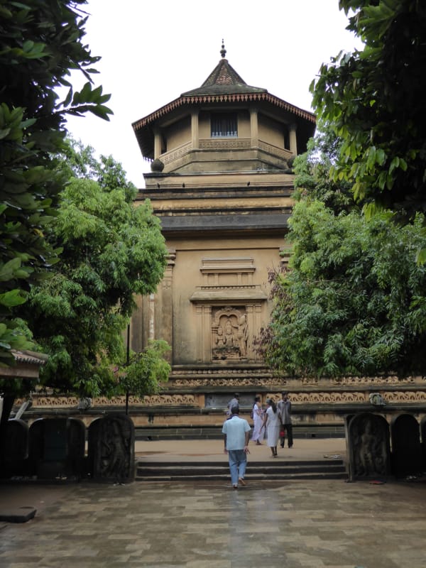008 Temple from Behind