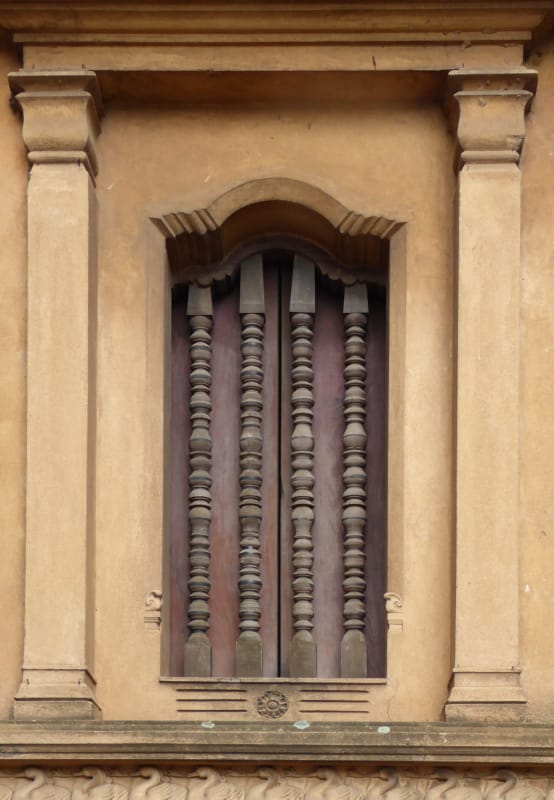 053 Window