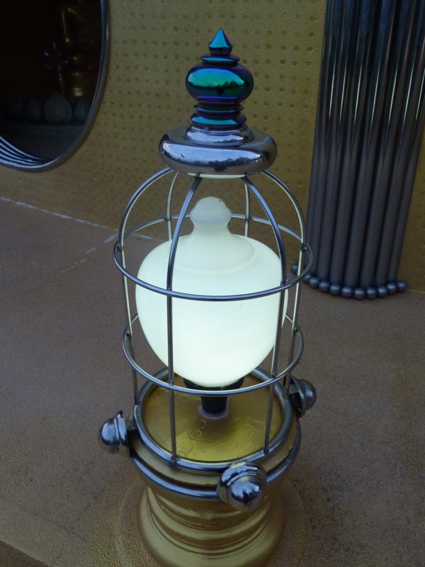 Free-Standing Lamp