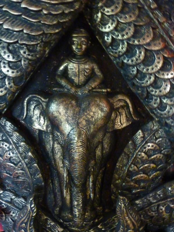 16 Elephant and Mahout