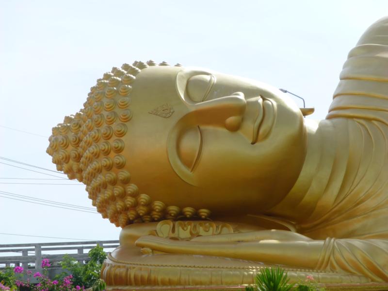 02 Reclining Buddha