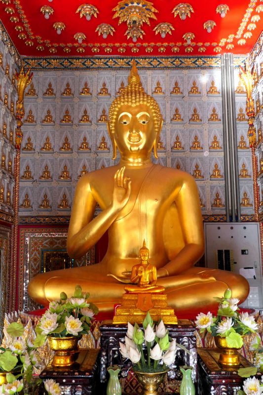 013 Golden Buddha